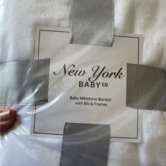 Baby Monthly Milestone Blanket Boy and Girl - Month Blanket for Newborn Mileston - Picture 2 of 3